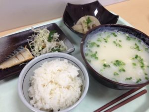 那覇市役所　格安ゆし豆腐ランチ